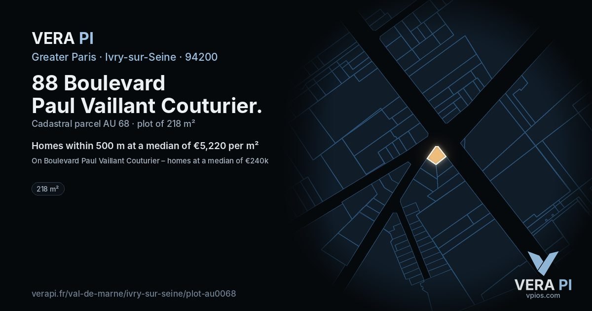 88 Boulevard Paul Vaillant Couturier, Ivry-sur-Seine at night – the plot lit, the parcels around coloured by the prices near them