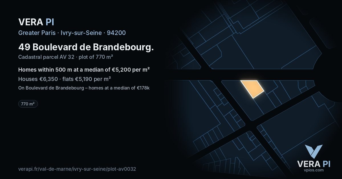 49 Boulevard de Brandebourg, Ivry-sur-Seine at night – the plot lit, the parcels around coloured by the prices near them