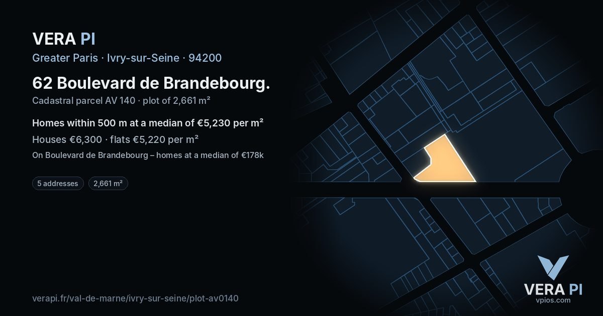 62 Boulevard de Brandebourg, Ivry-sur-Seine at night – the plot lit, the parcels around coloured by the prices near them