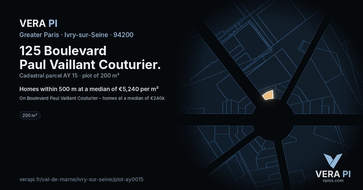 125 Boulevard Paul Vaillant Couturier, Ivry-sur-Seine at night – the plot lit, the parcels around coloured by the prices near them