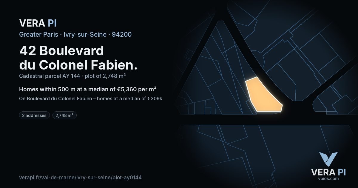 42 Boulevard du Colonel Fabien, Ivry-sur-Seine at night – the plot lit, the parcels around coloured by the prices near them