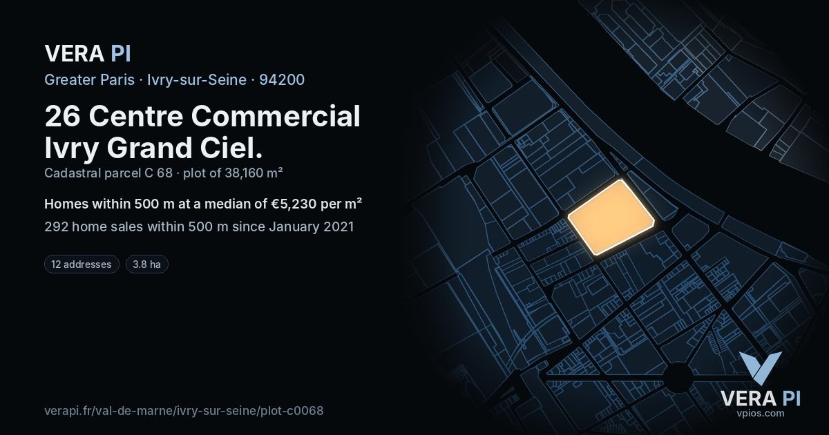 26 Centre Commercial Ivry Grand Ciel, Ivry-sur-Seine at night – the plot lit, the parcels around coloured by the prices near them