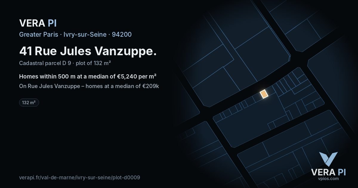 41 Rue Jules Vanzuppe, Ivry-sur-Seine at night – the plot lit, the parcels around coloured by the prices near them