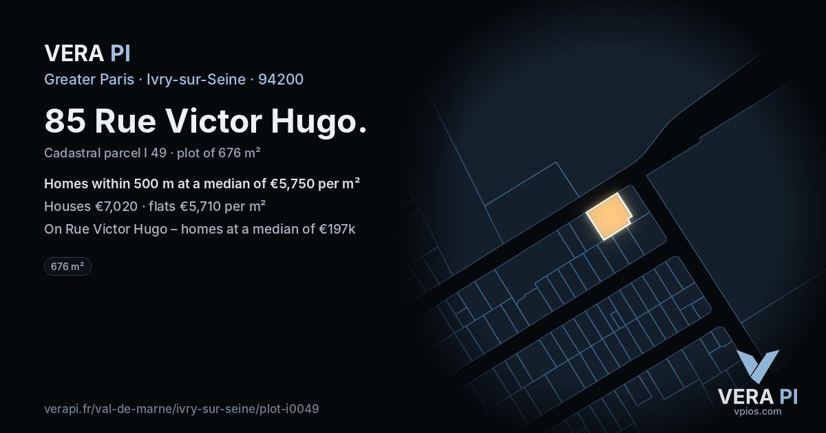 85 Rue Victor Hugo, Ivry-sur-Seine at night – the plot lit, the parcels around coloured by the prices near them