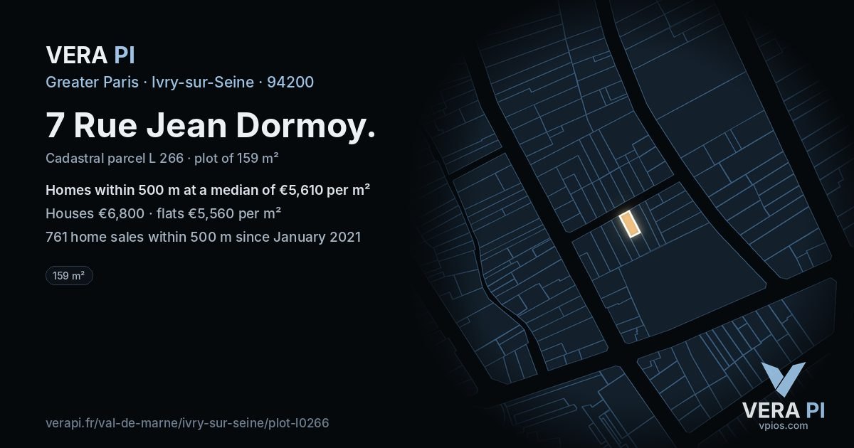 7 Rue Jean Dormoy, Ivry-sur-Seine at night – the plot lit, the parcels around coloured by the prices near them