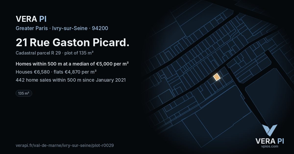 21 Rue Gaston Picard, Ivry-sur-Seine at night – the plot lit, the parcels around coloured by the prices near them