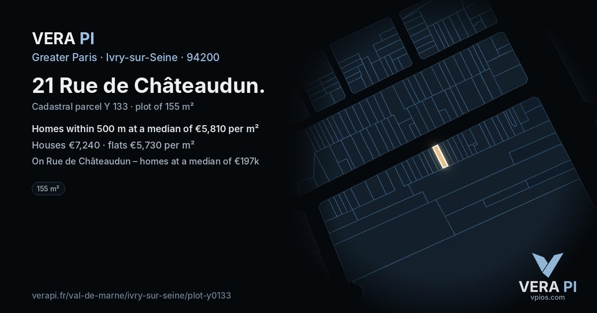 21 Rue de Châteaudun, Ivry-sur-Seine at night – the plot lit, the parcels around coloured by the prices near them