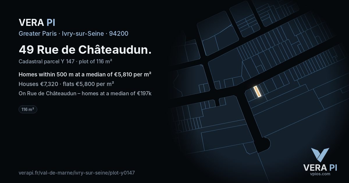 49 Rue de Châteaudun, Ivry-sur-Seine at night – the plot lit, the parcels around coloured by the prices near them