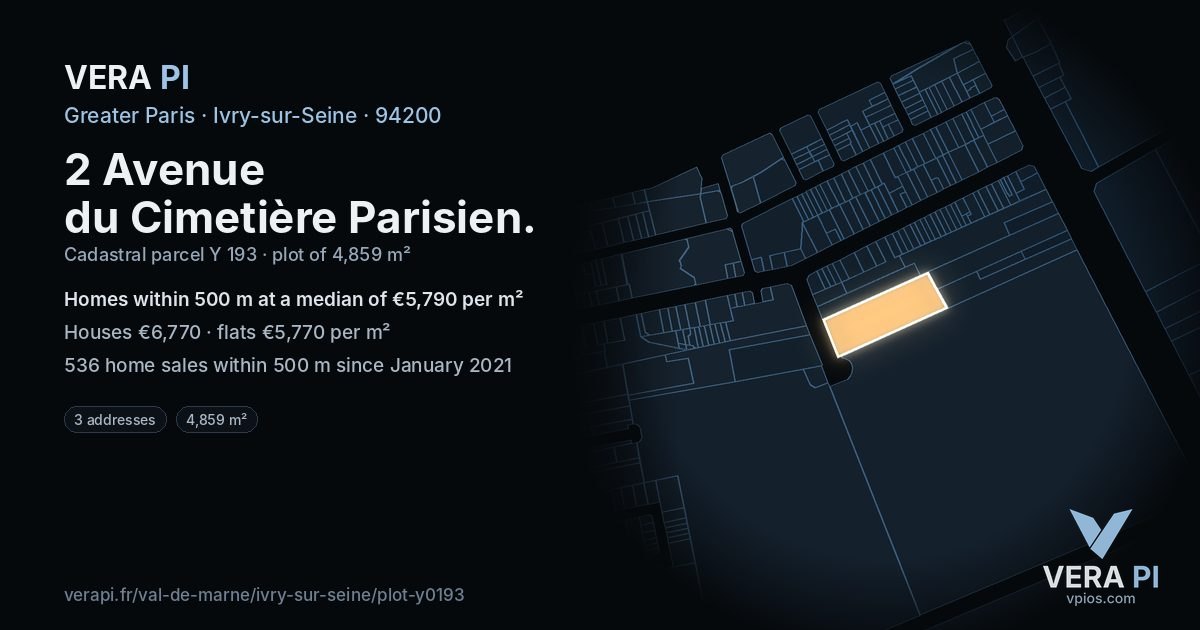 2 Avenue du Cimetière Parisien, Ivry-sur-Seine at night – the plot lit, the parcels around coloured by the prices near them