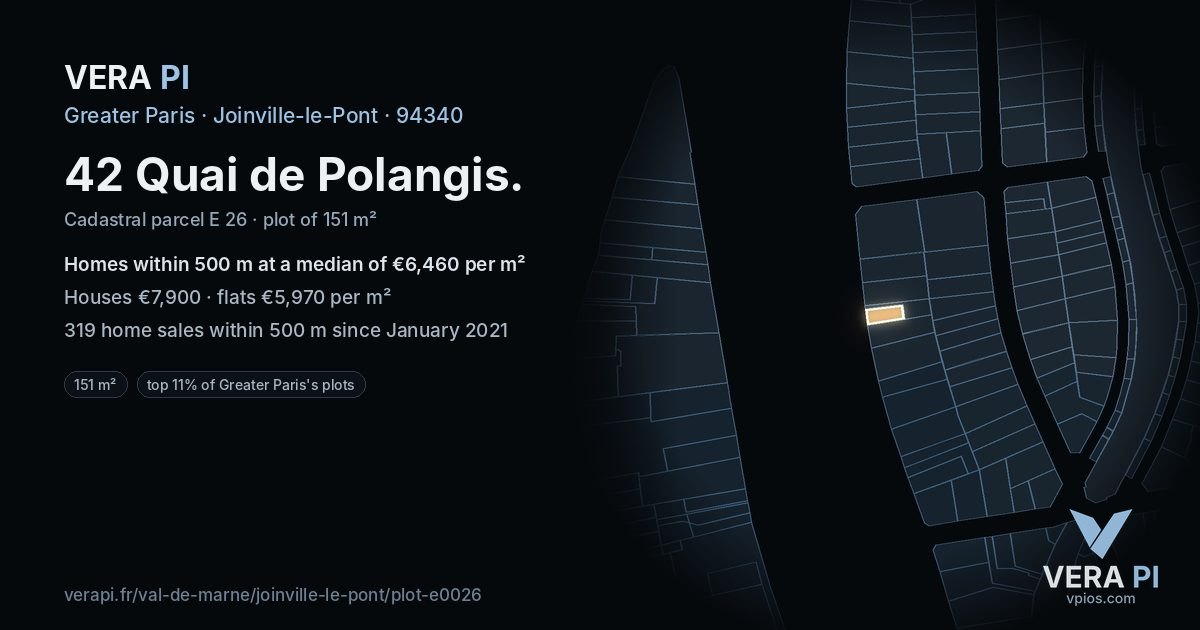 42 Quai de Polangis, Joinville-le-Pont at night – the plot lit, the parcels around coloured by the prices near them