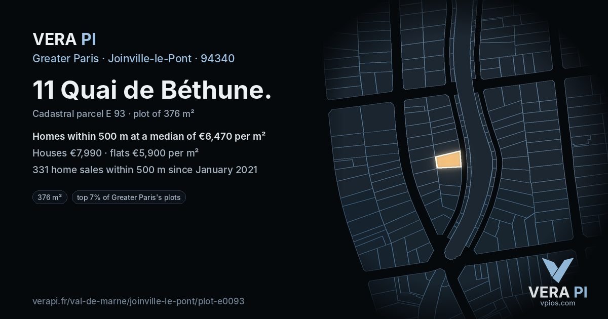 11 Quai de Béthune, Joinville-le-Pont at night – the plot lit, the parcels around coloured by the prices near them