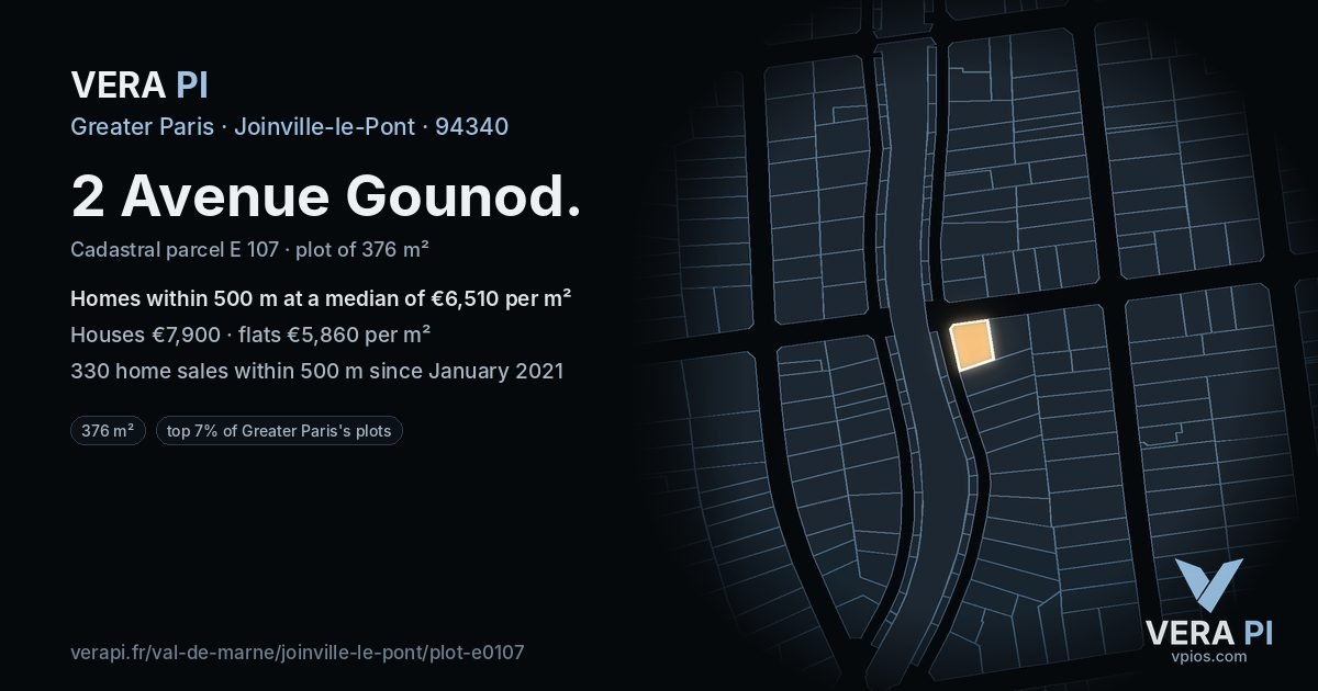 2 Avenue Gounod, Joinville-le-Pont at night – the plot lit, the parcels around coloured by the prices near them