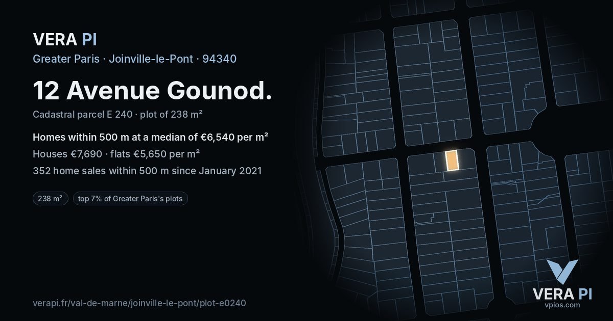 12 Avenue Gounod, Joinville-le-Pont at night – the plot lit, the parcels around coloured by the prices near them