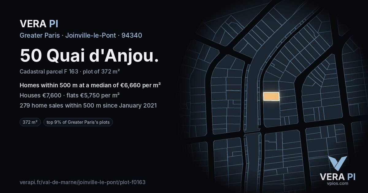 50 Quai d'Anjou, Joinville-le-Pont at night – the plot lit, the parcels around coloured by the prices near them