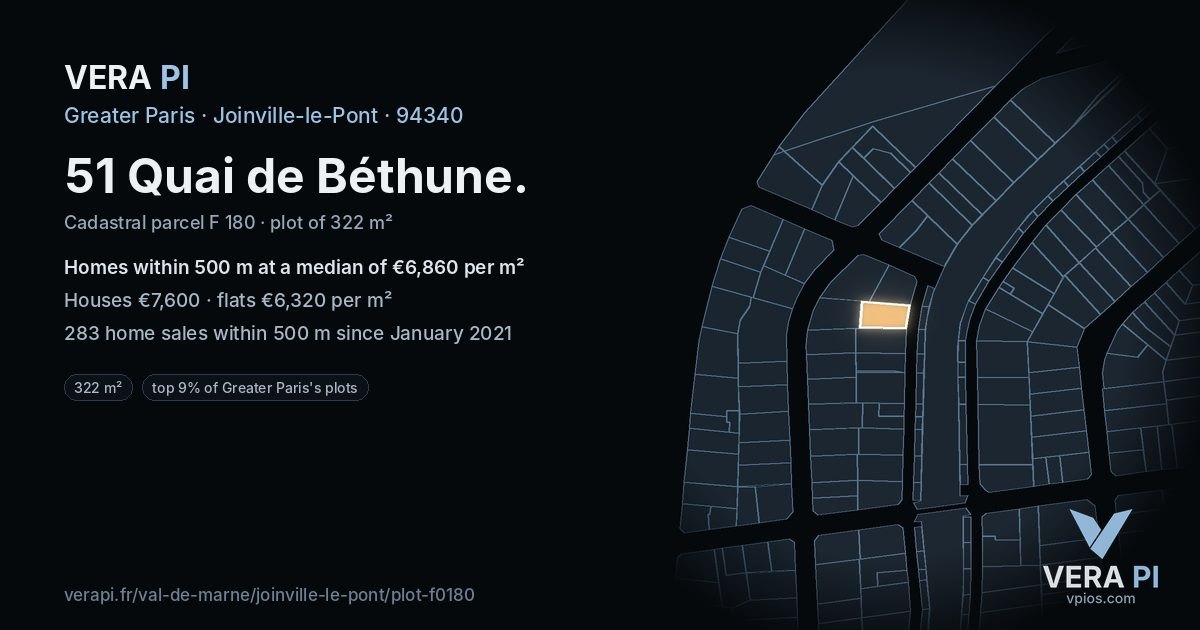 51 Quai de Béthune, Joinville-le-Pont at night – the plot lit, the parcels around coloured by the prices near them
