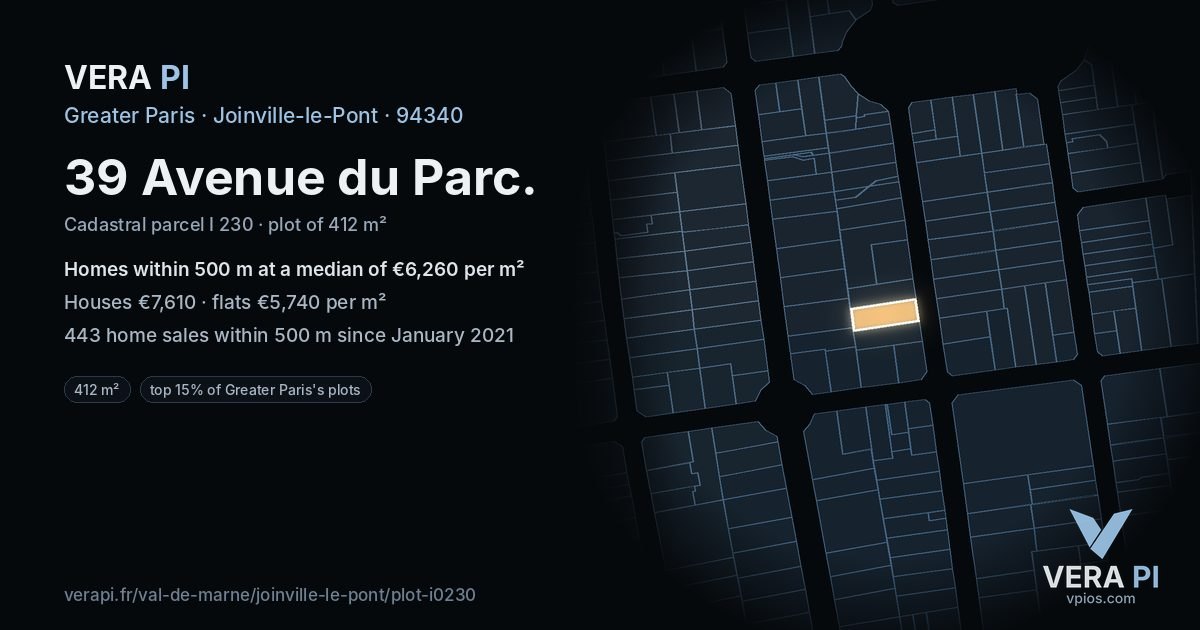 39 Avenue du Parc, Joinville-le-Pont at night – the plot lit, the parcels around coloured by the prices near them