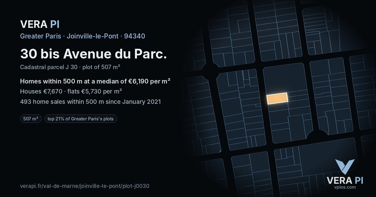 30 bis Avenue du Parc, Joinville-le-Pont at night – the plot lit, the parcels around coloured by the prices near them