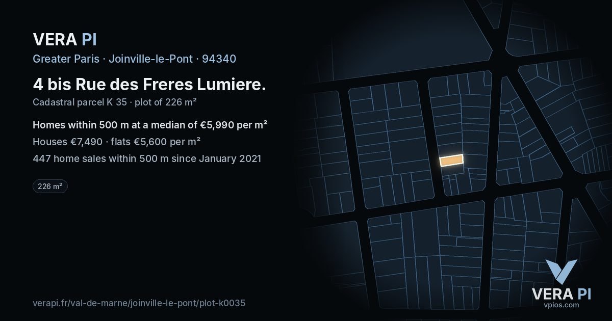 4 bis Rue des Freres Lumiere, Joinville-le-Pont at night – the plot lit, the parcels around coloured by the prices near them
