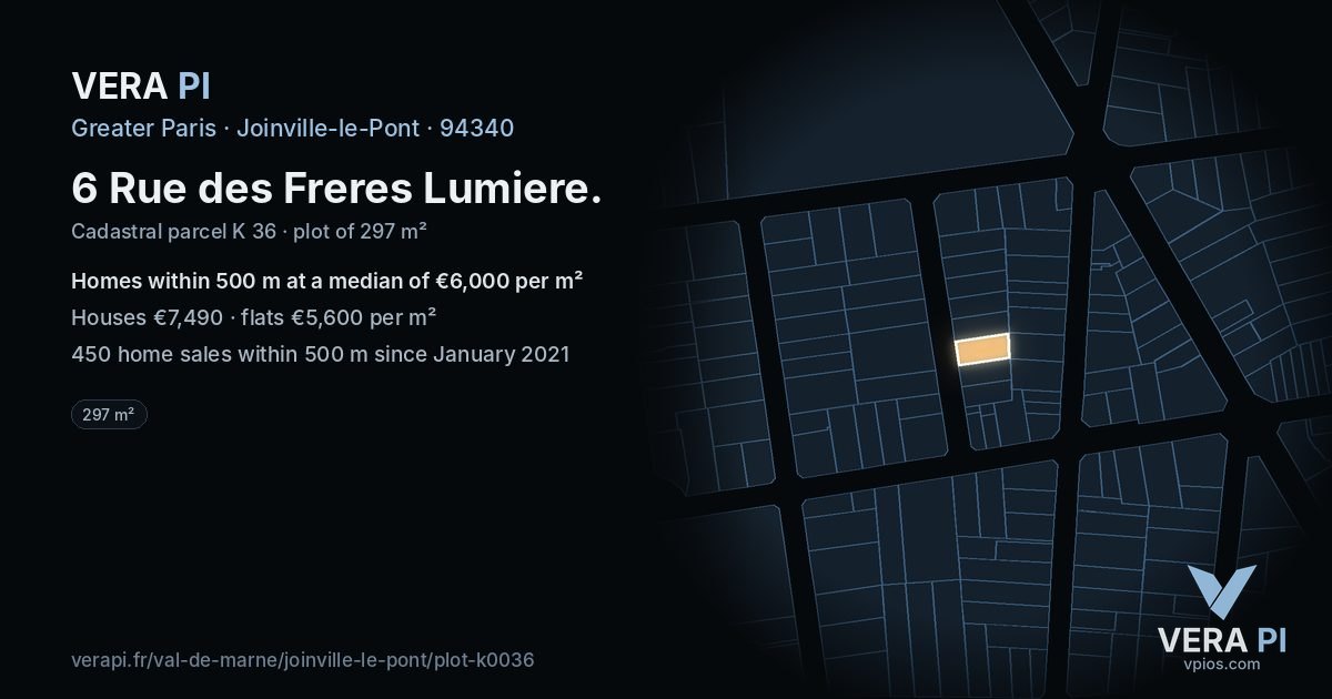 6 Rue des Freres Lumiere, Joinville-le-Pont at night – the plot lit, the parcels around coloured by the prices near them