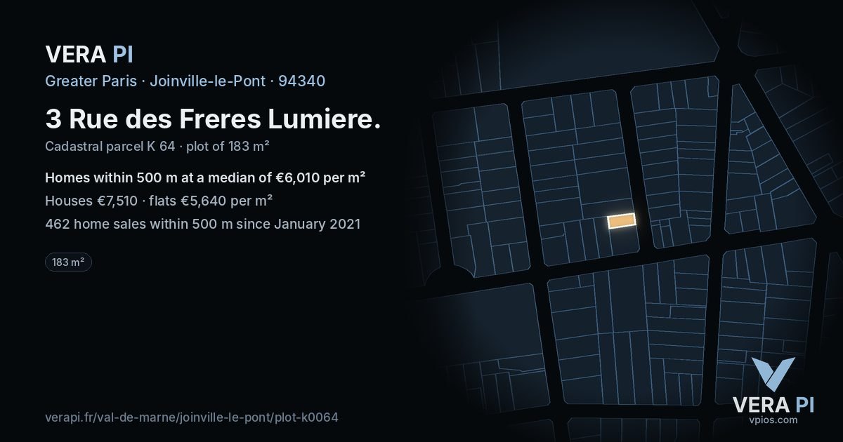 3 Rue des Freres Lumiere, Joinville-le-Pont at night – the plot lit, the parcels around coloured by the prices near them