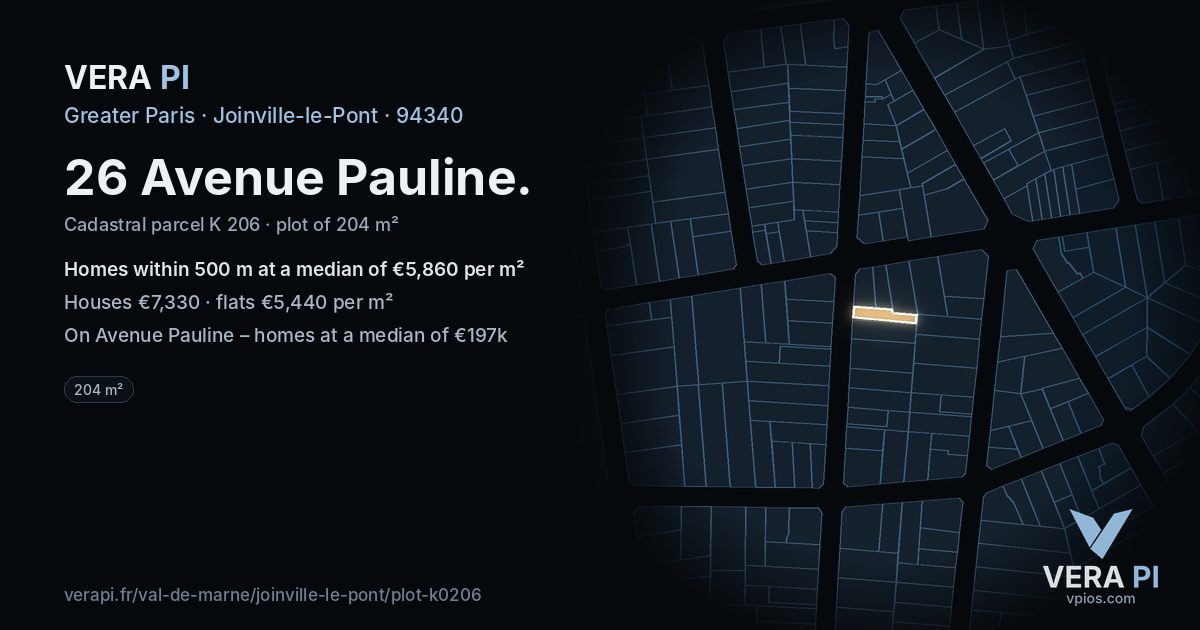 26 Avenue Pauline, Joinville-le-Pont at night – the plot lit, the parcels around coloured by the prices near them