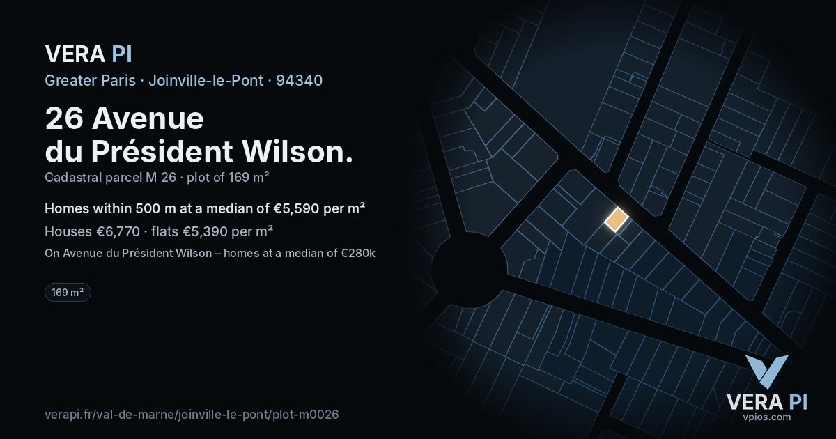 26 Avenue du Président Wilson, Joinville-le-Pont at night – the plot lit, the parcels around coloured by the prices near them