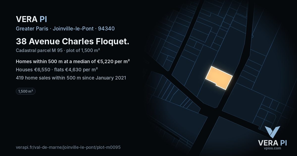 38 Avenue Charles Floquet, Joinville-le-Pont at night – the plot lit, the parcels around coloured by the prices near them