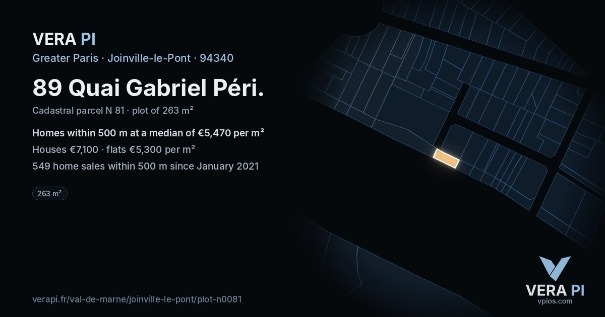 89 Quai Gabriel Péri, Joinville-le-Pont at night – the plot lit, the parcels around coloured by the prices near them