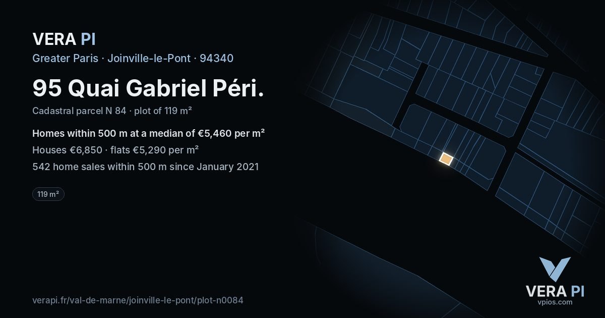 95 Quai Gabriel Péri, Joinville-le-Pont at night – the plot lit, the parcels around coloured by the prices near them