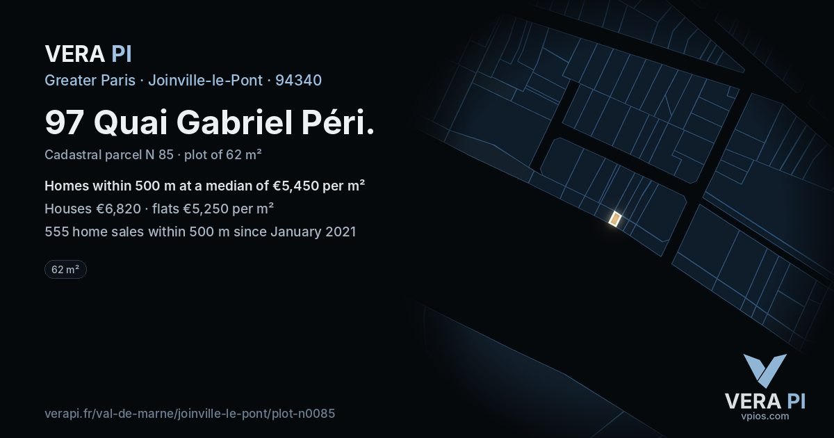 97 Quai Gabriel Péri, Joinville-le-Pont at night – the plot lit, the parcels around coloured by the prices near them