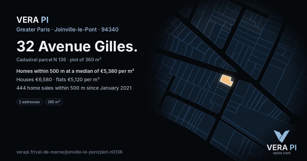 32 Avenue Gilles, Joinville-le-Pont at night – the plot lit, the parcels around coloured by the prices near them
