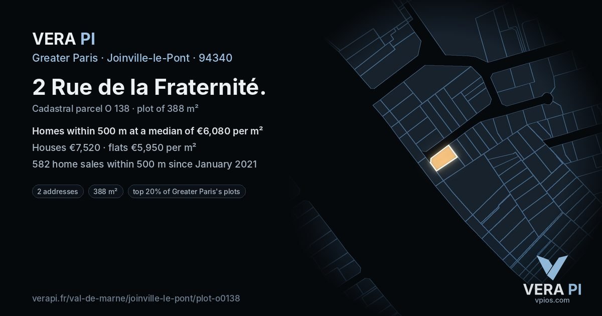 2 Rue de la Fraternité, Joinville-le-Pont at night – the plot lit, the parcels around coloured by the prices near them