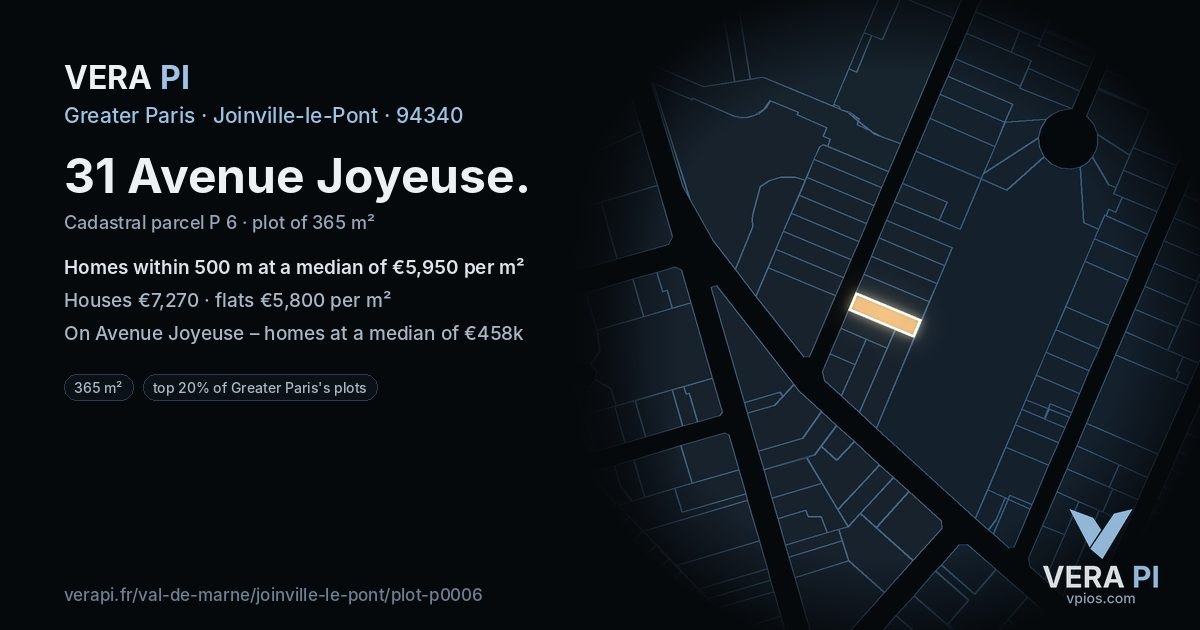 31 Avenue Joyeuse, Joinville-le-Pont at night – the plot lit, the parcels around coloured by the prices near them
