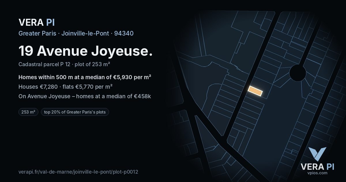 19 Avenue Joyeuse, Joinville-le-Pont at night – the plot lit, the parcels around coloured by the prices near them