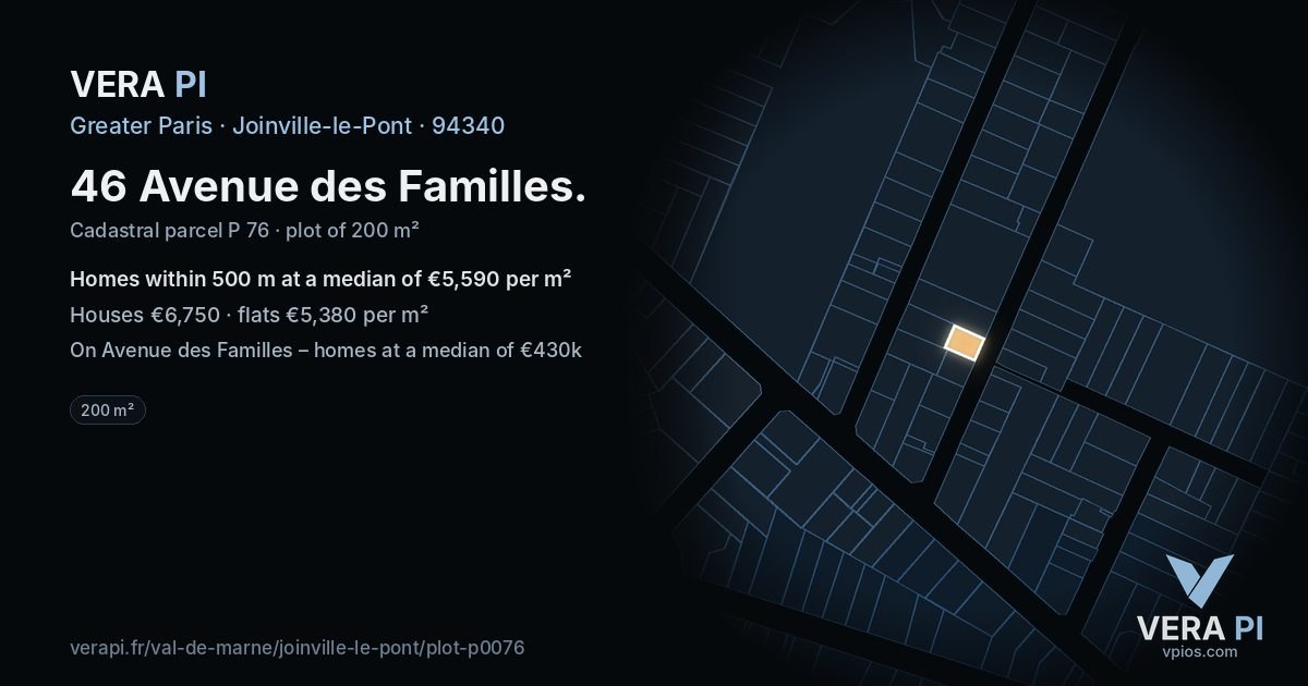 46 Avenue des Familles, Joinville-le-Pont at night – the plot lit, the parcels around coloured by the prices near them