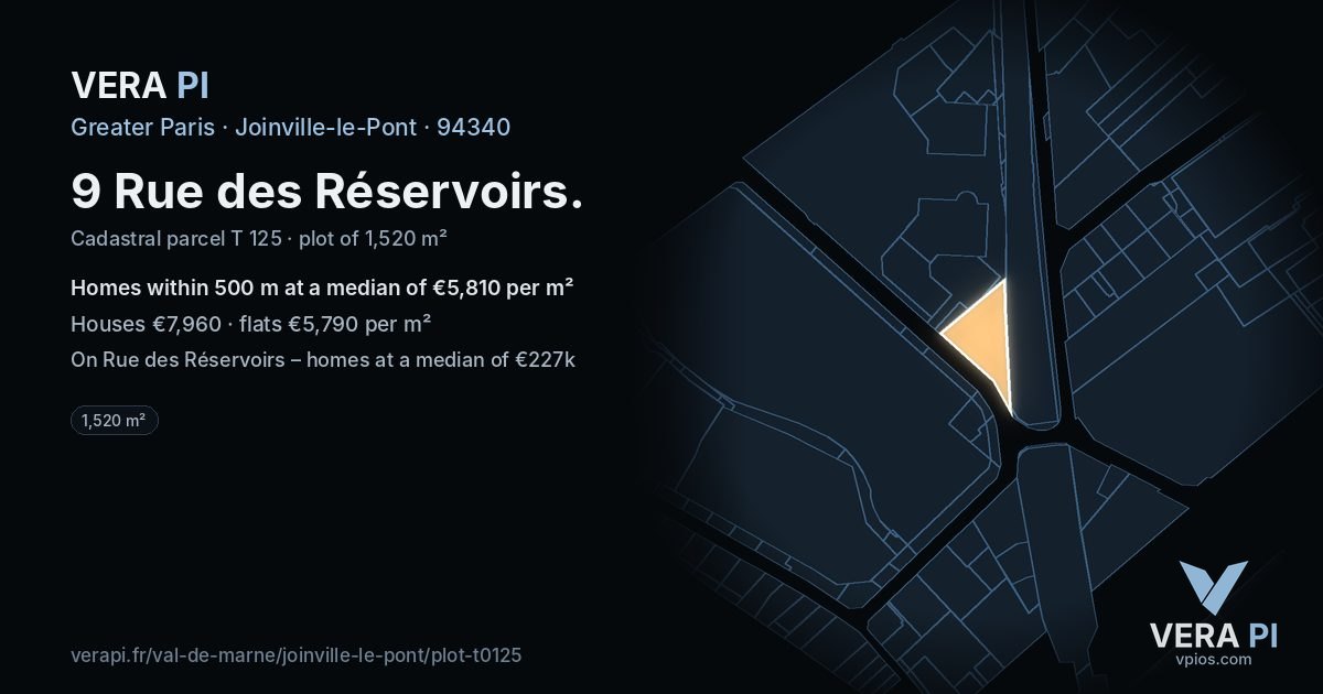 9 Rue des Réservoirs, Joinville-le-Pont at night – the plot lit, the parcels around coloured by the prices near them