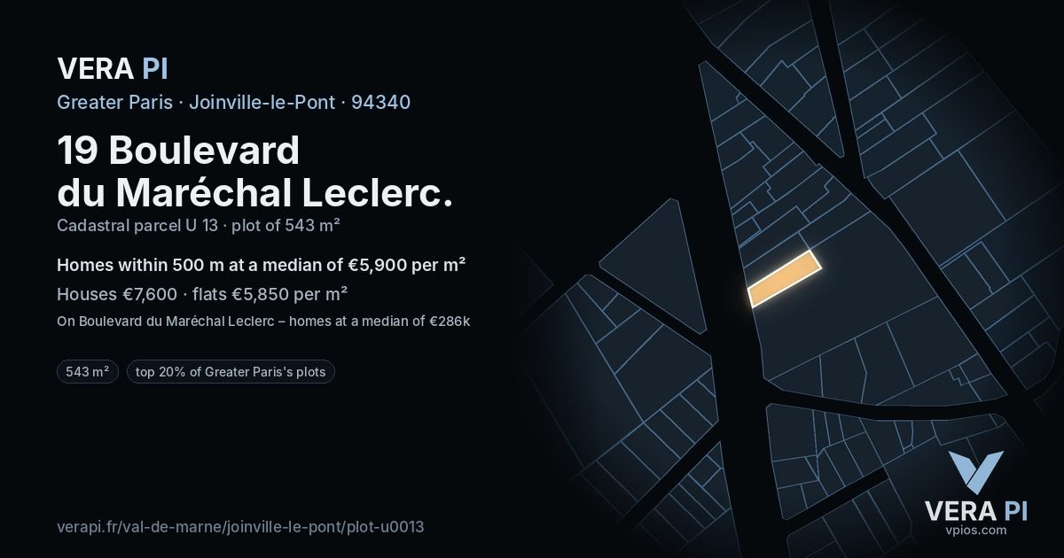 19 Boulevard du Maréchal Leclerc, Joinville-le-Pont at night – the plot lit, the parcels around coloured by the prices near them