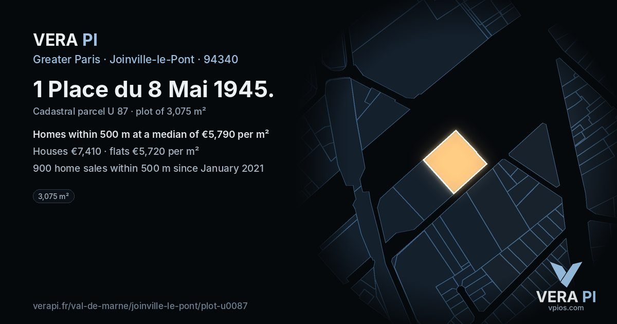 1 Place du 8 Mai 1945, Joinville-le-Pont at night – the plot lit, the parcels around coloured by the prices near them