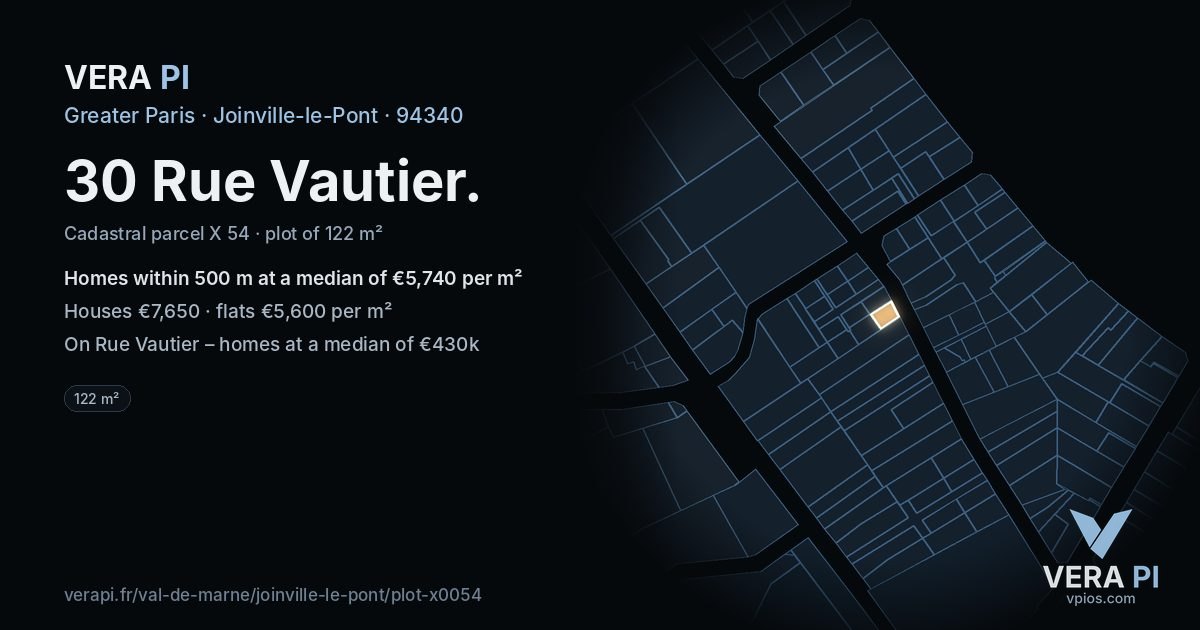 30 Rue Vautier, Joinville-le-Pont at night – the plot lit, the parcels around coloured by the prices near them