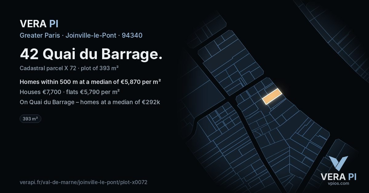 42 Quai du Barrage, Joinville-le-Pont at night – the plot lit, the parcels around coloured by the prices near them