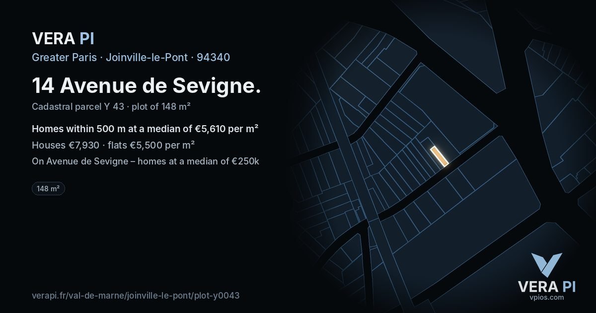 14 Avenue de Sevigne, Joinville-le-Pont at night – the plot lit, the parcels around coloured by the prices near them