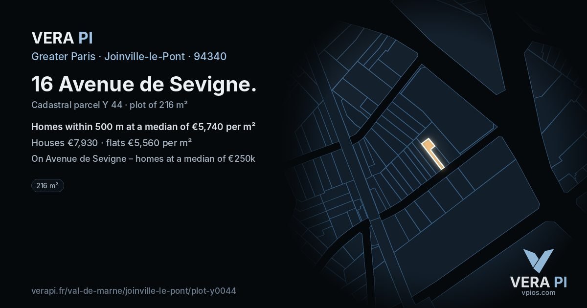 16 Avenue de Sevigne, Joinville-le-Pont at night – the plot lit, the parcels around coloured by the prices near them