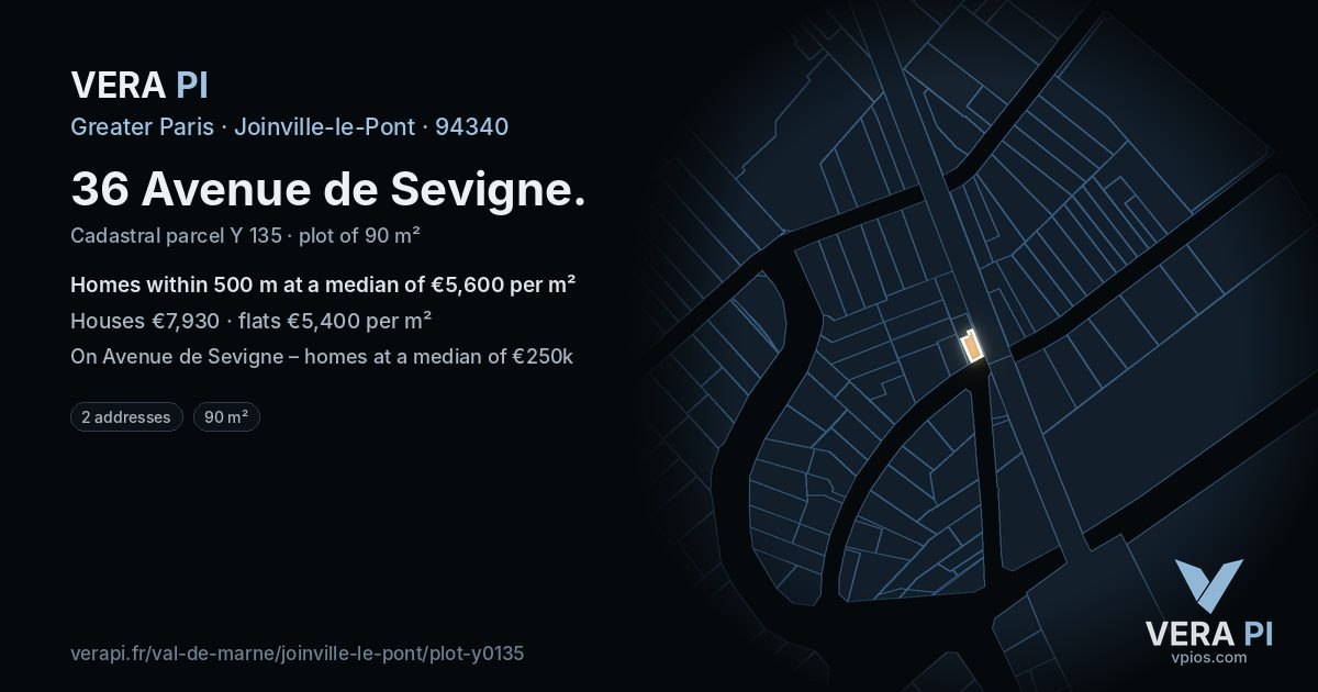 36 Avenue de Sevigne, Joinville-le-Pont at night – the plot lit, the parcels around coloured by the prices near them