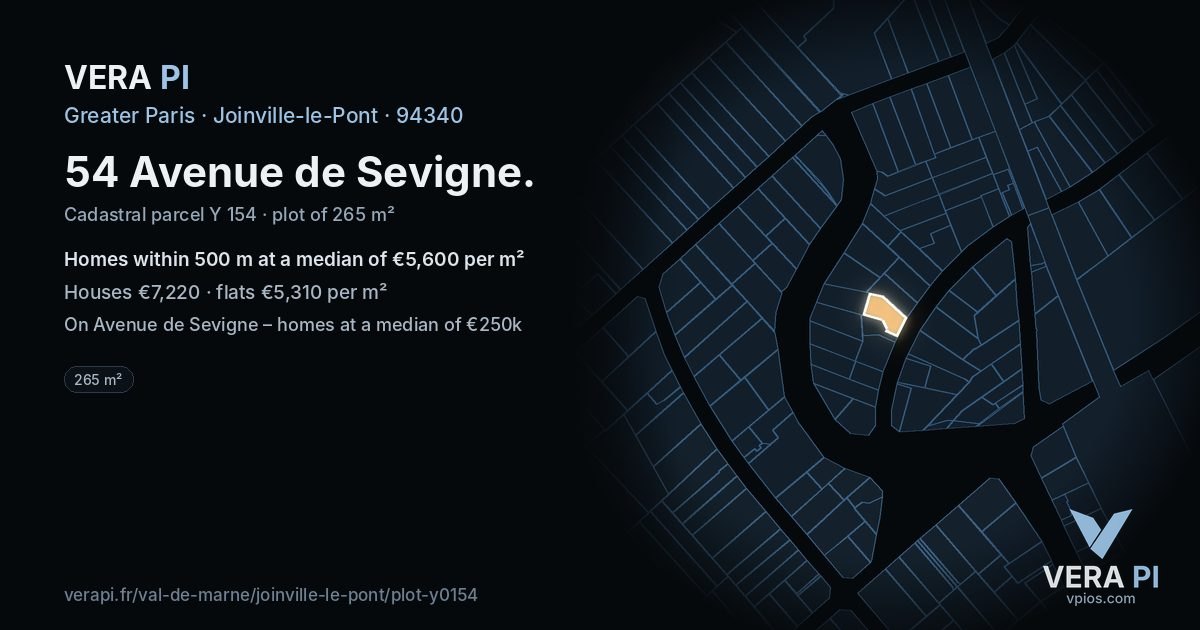 54 Avenue de Sevigne, Joinville-le-Pont at night – the plot lit, the parcels around coloured by the prices near them