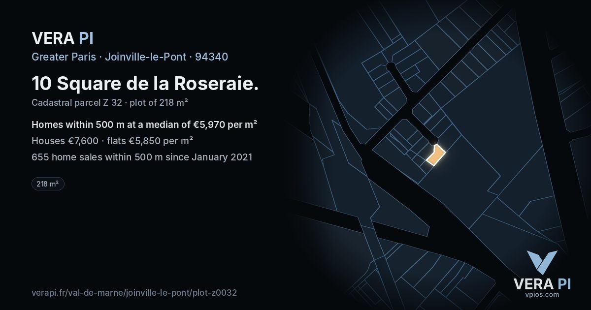 10 Square de la Roseraie, Joinville-le-Pont at night – the plot lit, the parcels around coloured by the prices near them