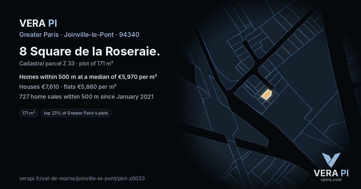 8 Square de la Roseraie, Joinville-le-Pont at night – the plot lit, the parcels around coloured by the prices near them
