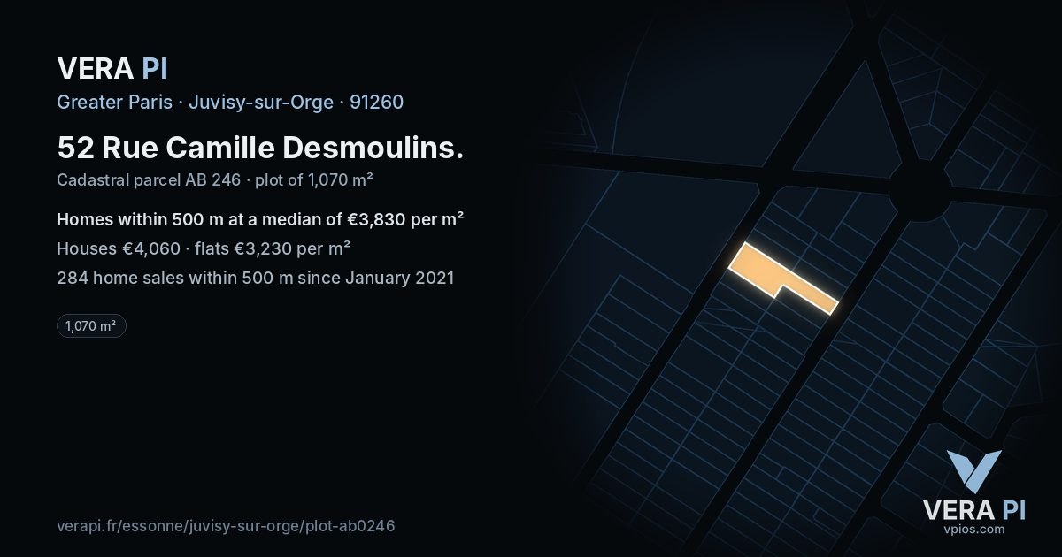 52 Rue Camille Desmoulins, Juvisy-sur-Orge at night – the plot lit, the parcels around coloured by the prices near them