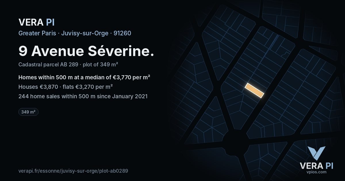9 Avenue Séverine, Juvisy-sur-Orge at night – the plot lit, the parcels around coloured by the prices near them