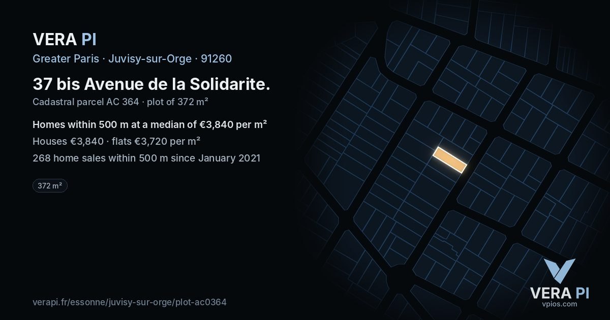 37 bis Avenue de la Solidarite, Juvisy-sur-Orge at night – the plot lit, the parcels around coloured by the prices near them