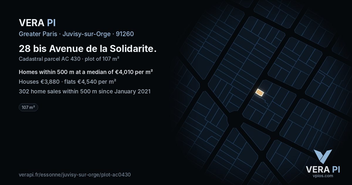 28 bis Avenue de la Solidarite, Juvisy-sur-Orge at night – the plot lit, the parcels around coloured by the prices near them